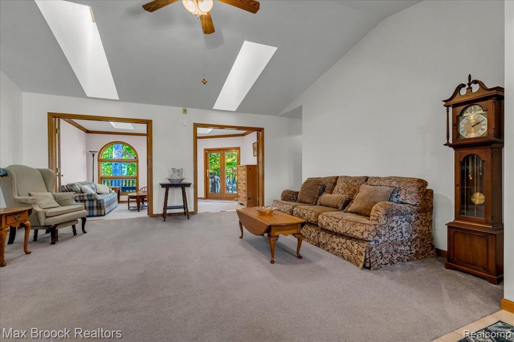 1829 Farnsworth Road Lapeer, MI 48446 - Photo 5 of 52
