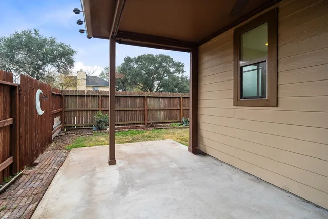 $245,000 | 18627 White BarnWood, Cypress, TX 77433
