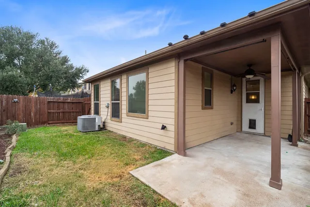 $245,000 | 18627 White BarnWood, Cypress, TX 77433
