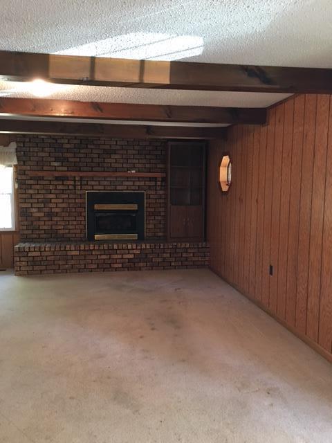 134 Mitchell Road Portland, TN 37148 - Photo 8 of 17 a view of empty room with a fireplace