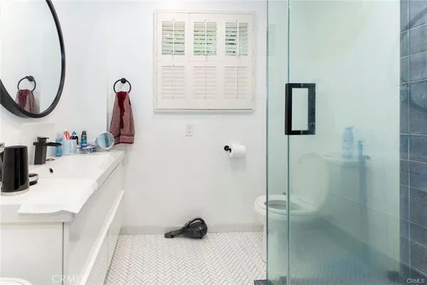 $5,550 | 2313 Hollister Terrace, Glendale, CA 91206