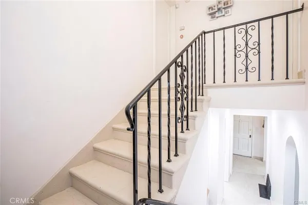 $5,550 | 2313 Hollister Terrace, Glendale, CA 91206