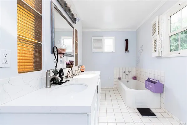 $5,550 | 2313 Hollister Terrace, Glendale, CA 91206