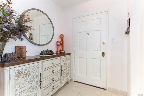 $5,550 | 2313 Hollister Terrace, Glendale, CA 91206