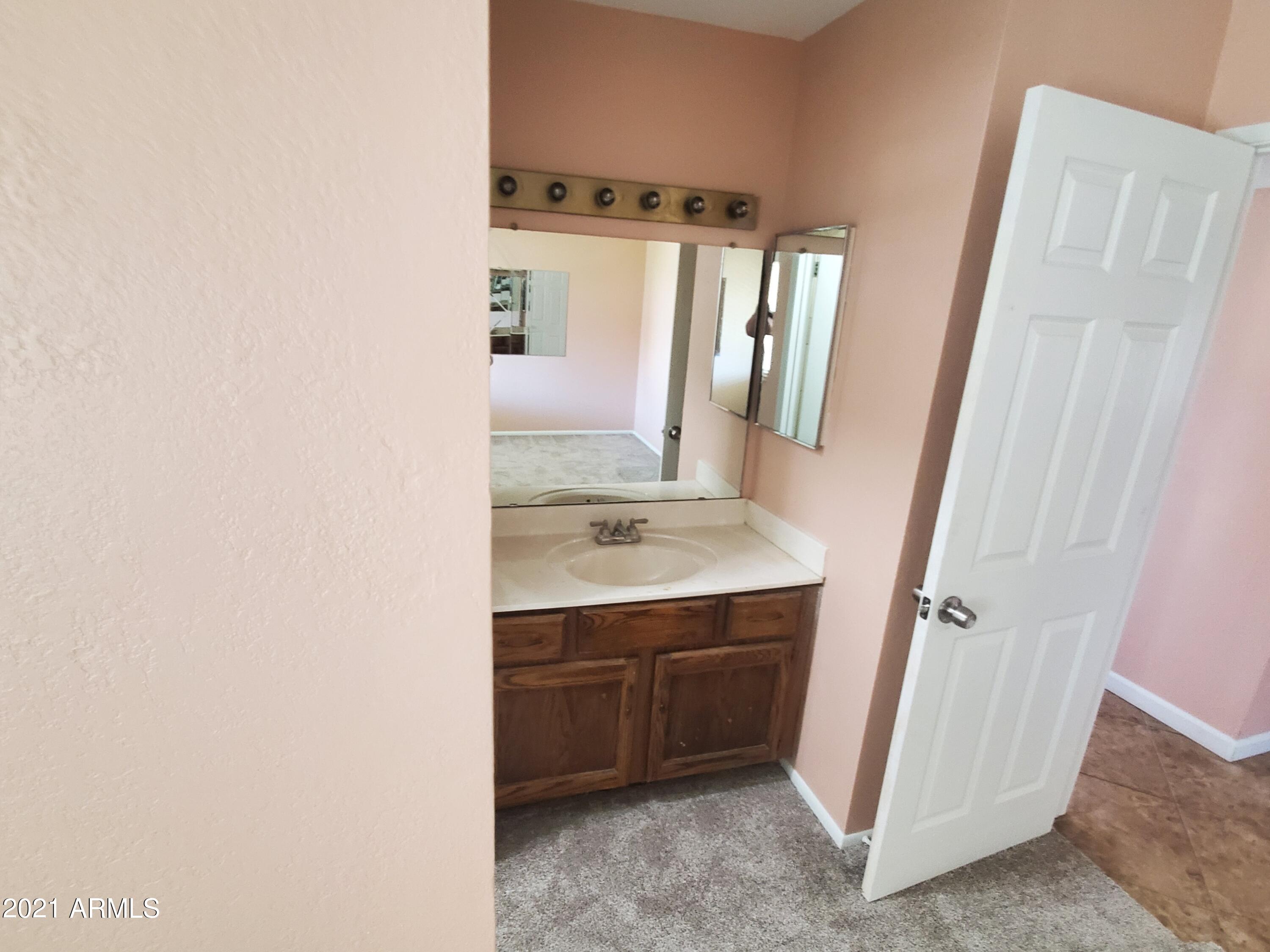 3757 West Redfield Road Phoenix, AZ 85053 - Photo 16 of 25 20211013_135645