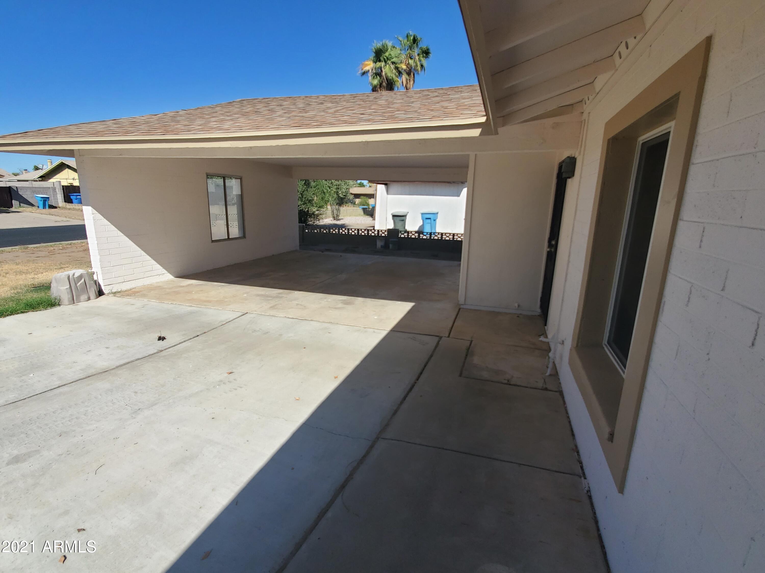 3757 West Redfield Road Phoenix, AZ 85053 - Photo 5 of 25 20211013_140039