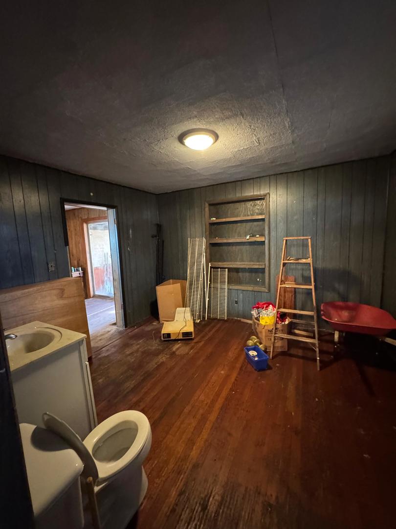 516 North Howard Street Robinson, IL 62454 - Photo 11 of 13 a living room with furniture a flat screen tv and window