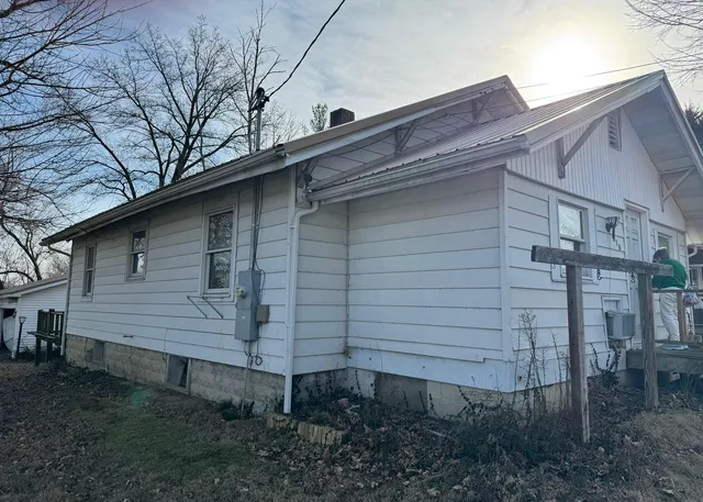 $24,900 | 516 North Howard Street, Robinson, IL 62454