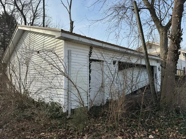 $24,900 | 516 North Howard Street, Robinson, IL 62454