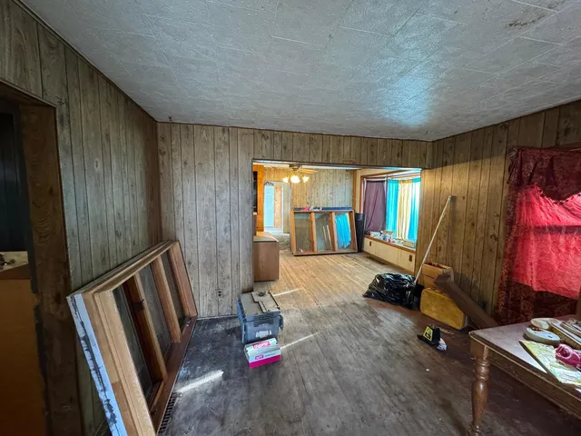 $24,900 | 516 North Howard Street, Robinson, IL 62454