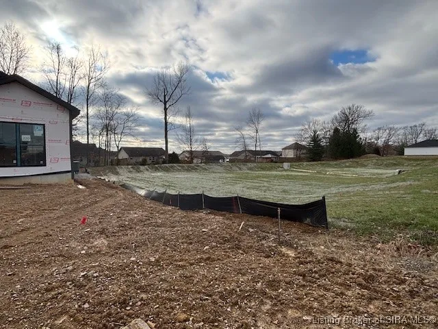 $304,900 | 2028 Fairview Farm Drive, Memphis, IN 47143