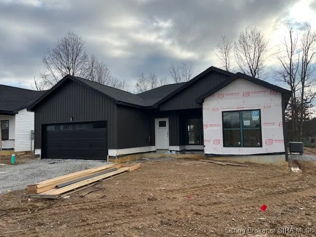 $304,900 | 2028 Fairview Farm Drive, Memphis, IN 47143