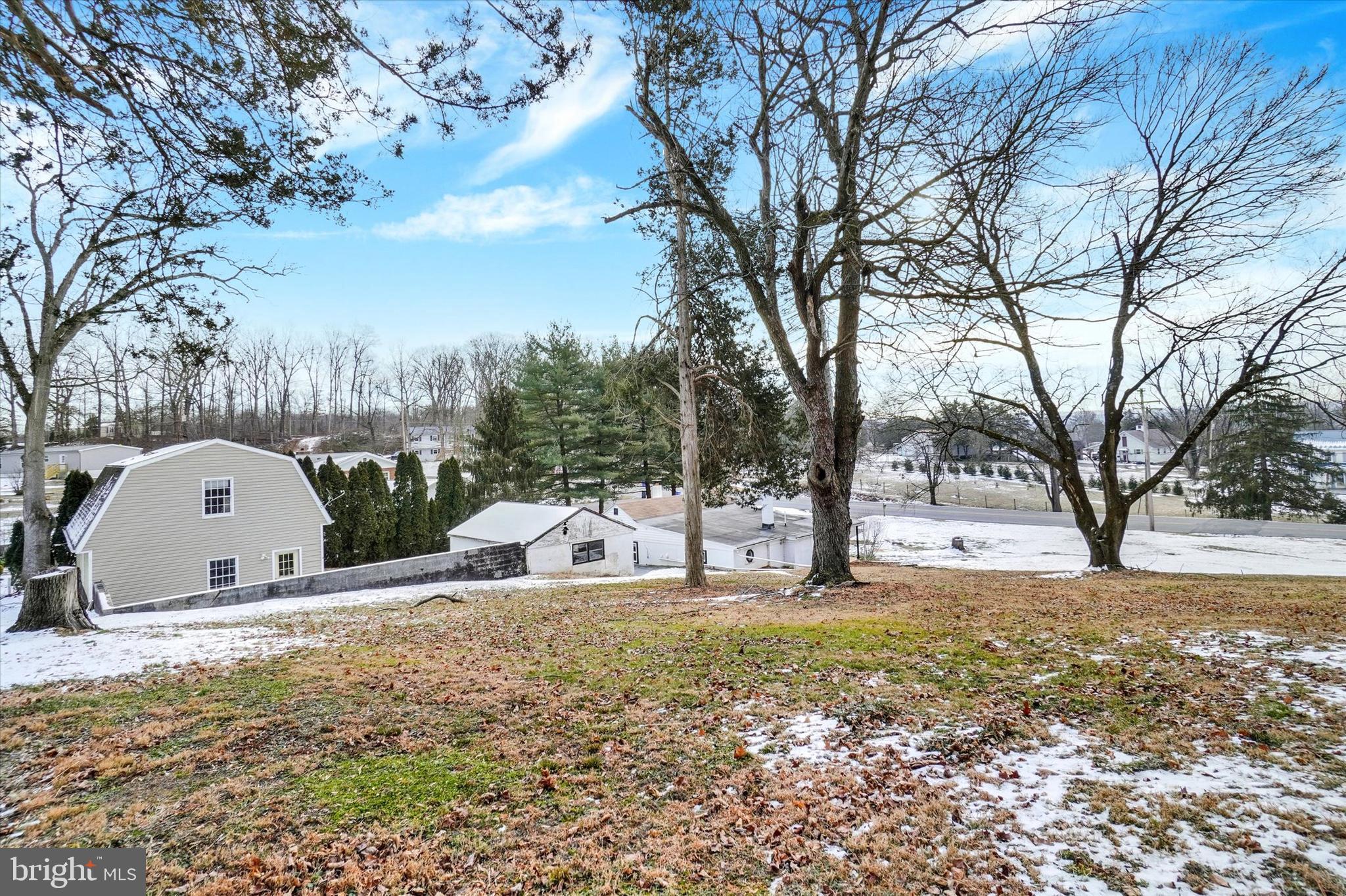 295 Cragmoor Road York Haven, PA 17370 - Photo 4 of 20 a view of a yard with a large tree