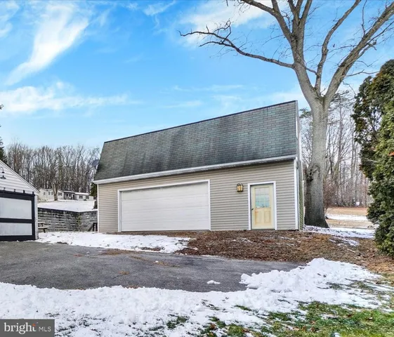 $219,000 | 295 Cragmoor Road, York Haven, PA 17370