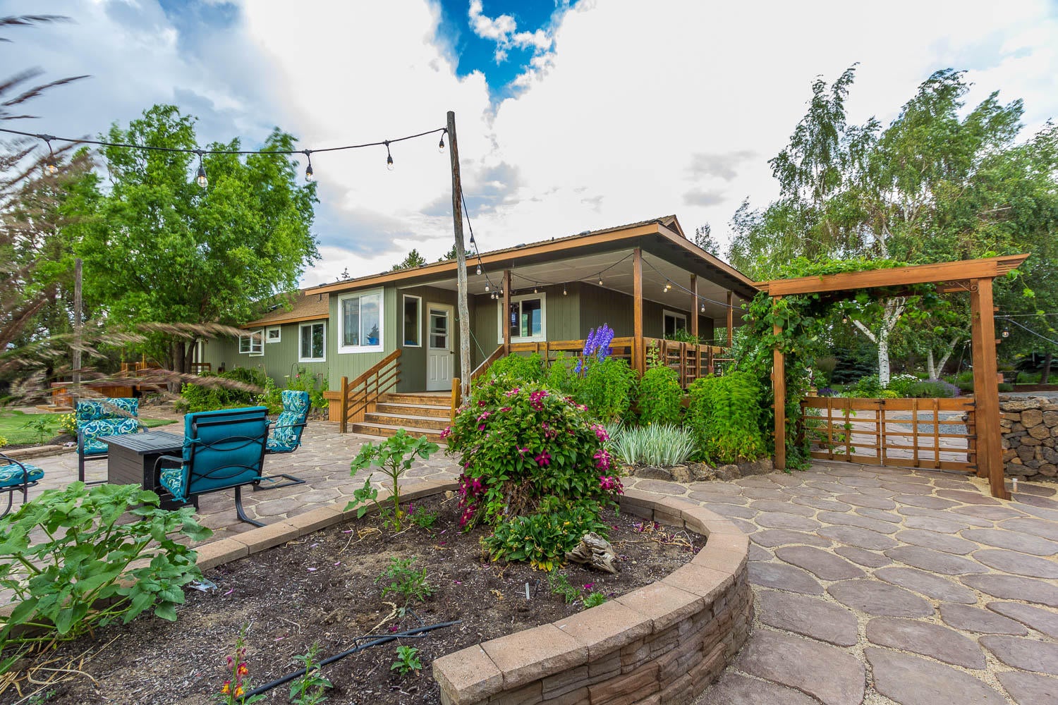 63221 Old Deschutes Road Bend, OR 97701 - Photo 3 of 46 63221-Old-Deschutes-Rd-7-9-2020-16