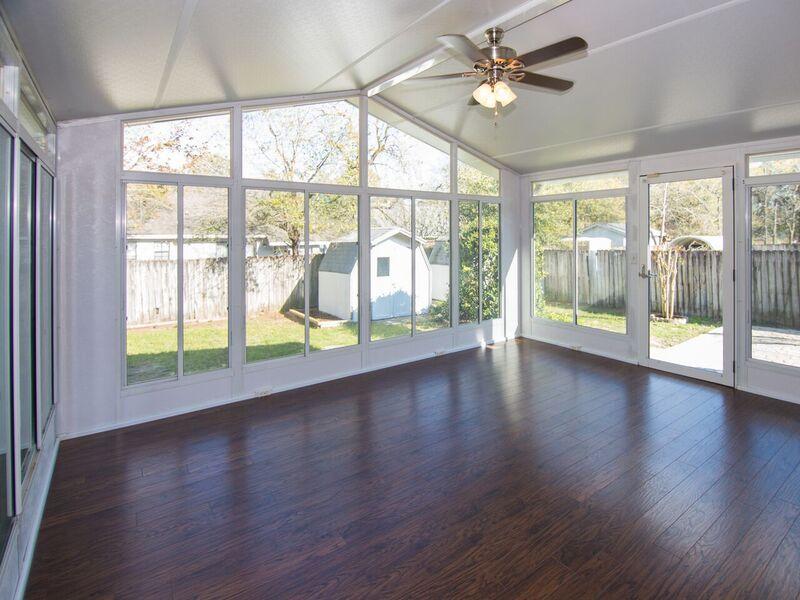 420 Oak Place Crestview, FL 32539 - Photo 11 of 32 Gallery Image 11