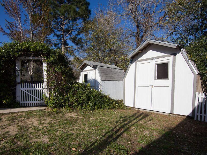 420 Oak Place Crestview, FL 32539 - Photo 31 of 32 Gallery Image 31