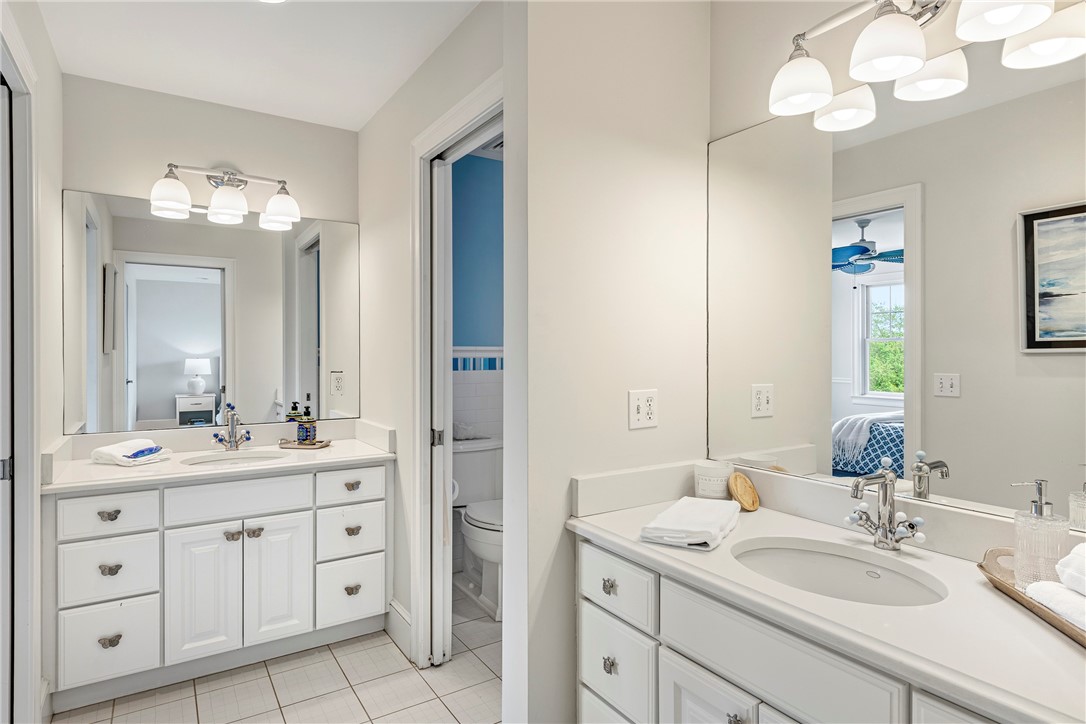 3333 Main Road Tiverton, RI 02878 - Photo 37 of 50