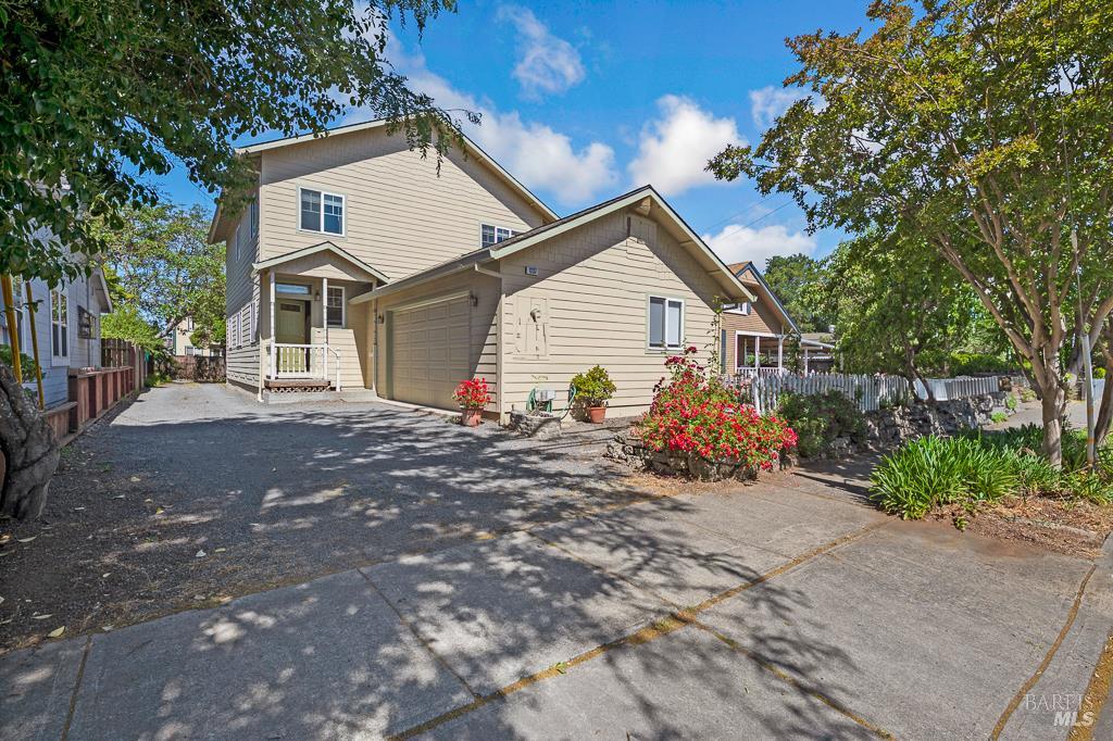 1237 Humboldt Street Santa Rosa, CA 95404 - Photo 1 of 1