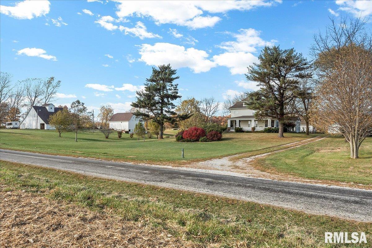 2400 Fry Road Ashland, IL 62612 - Photo 4 of 82