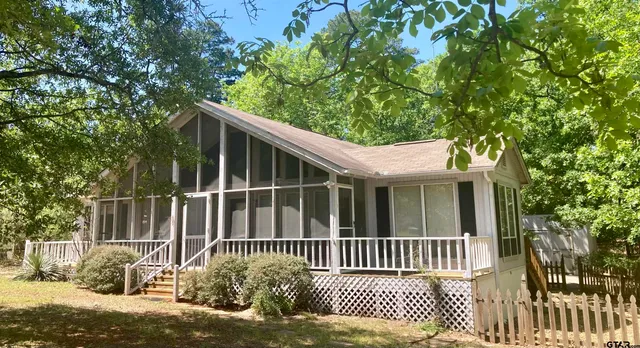 $195,000 | 371 Wildwood Trail, Holly Lake Ranch, TX 75765