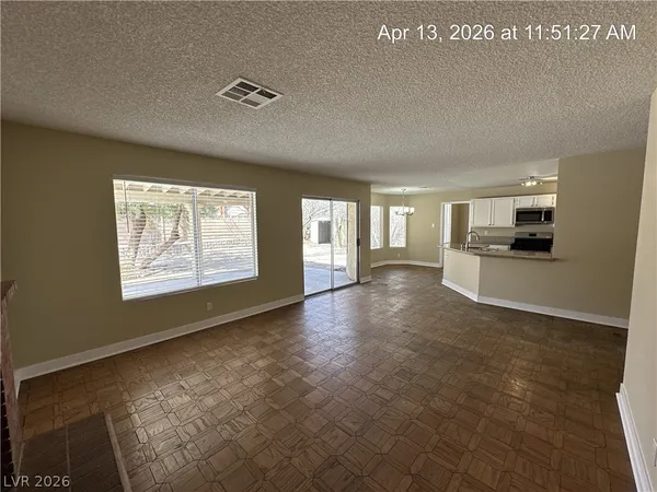 $2,600 | 115 Hanover Drive, Henderson, NV 89074