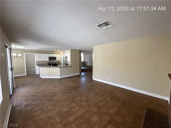 $2,600 | 115 Hanover Drive, Henderson, NV 89074