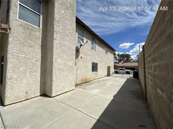 $2,600 | 115 Hanover Drive, Henderson, NV 89074