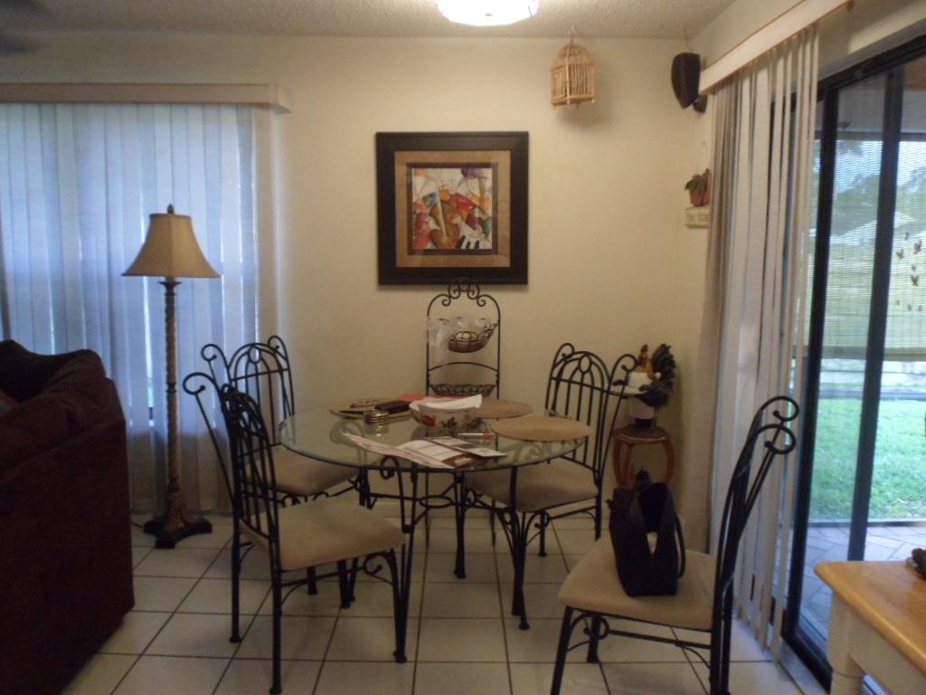 6262 Adams Street Jupiter, FL 33458 - Photo 7 of 15 005