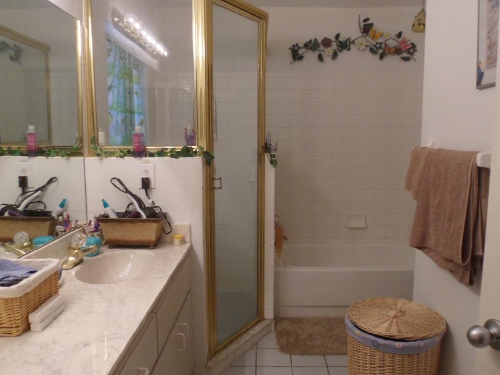 6262 Adams Street Jupiter, FL 33458 - Photo 9 of 15 008