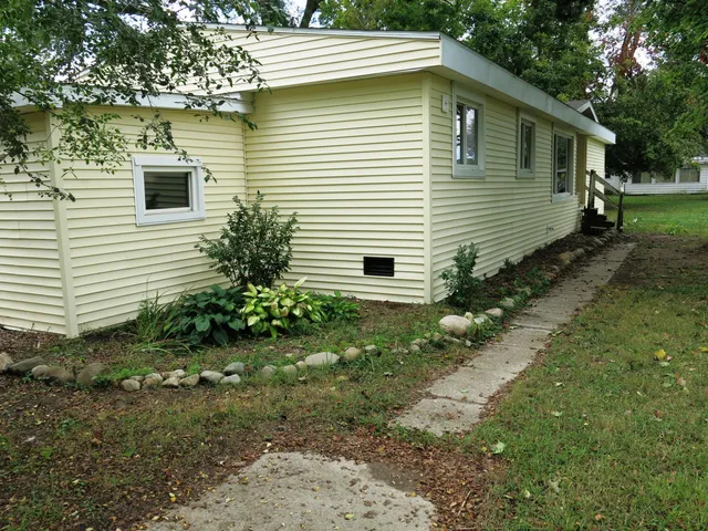 $89,900 | 141 West Union City Road, Union City, MI 49094