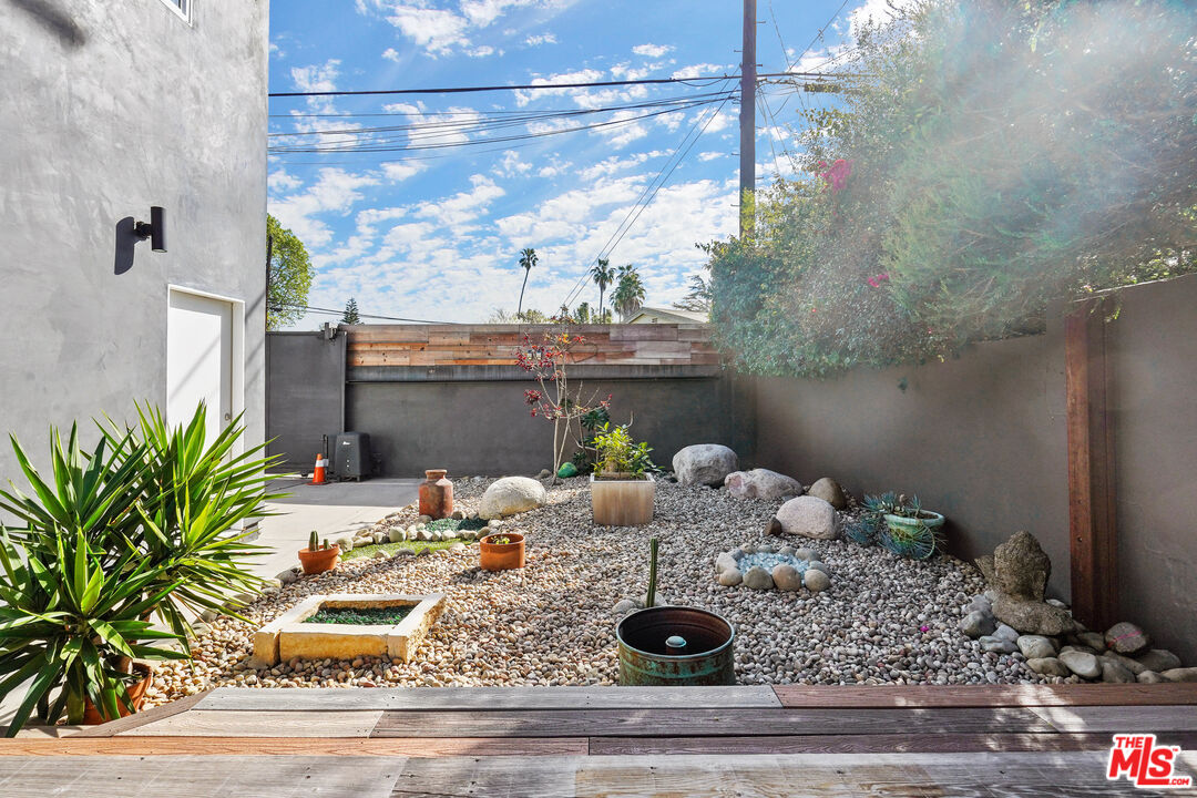 940 Rose Avenue Venice, CA 90291 - Photo 29 of 39 a view of a lake with couches chairs
