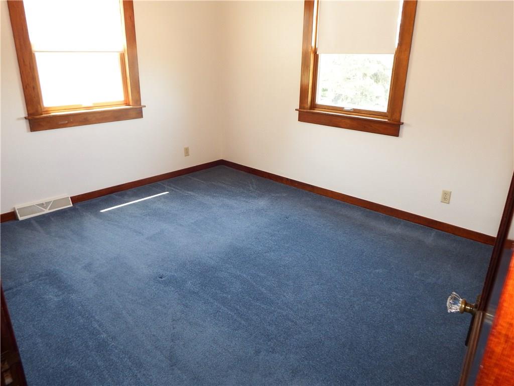 9 Herbst Road Coraopolis, PA 15108 - Photo 12 of 25 Gallery Image 12