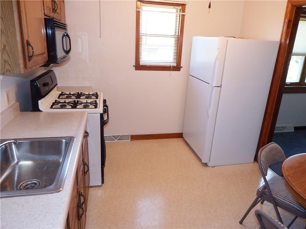 9 Herbst Road Coraopolis, PA 15108 - Photo 13 of 25 Gallery Image 13