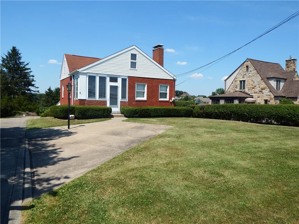 9 Herbst Road Coraopolis, PA 15108 - Photo 3 of 25 Gallery Image 3