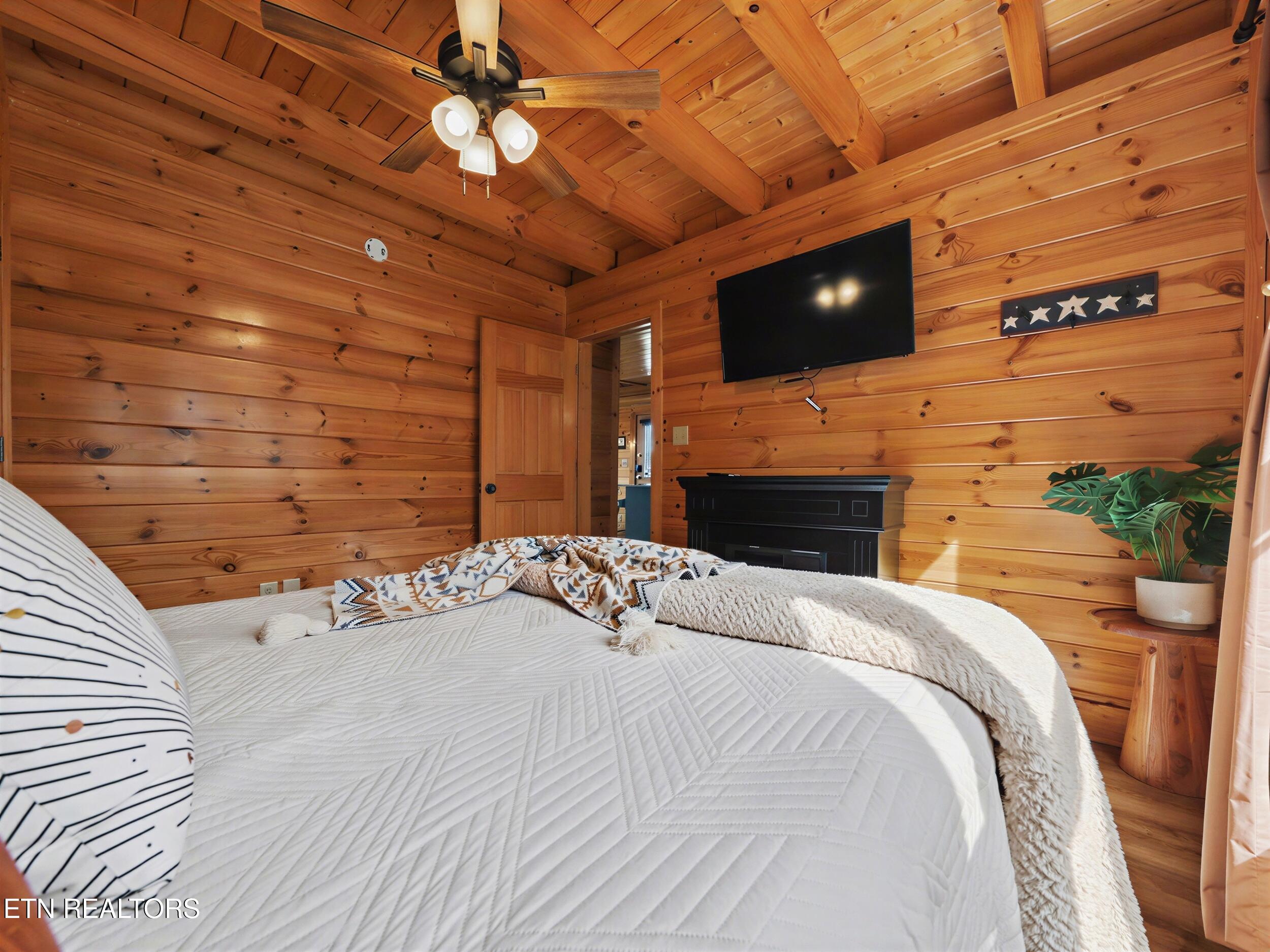 1723 Summit View Way Sevierville, TN 37862 - Photo 21 of 58 19_28