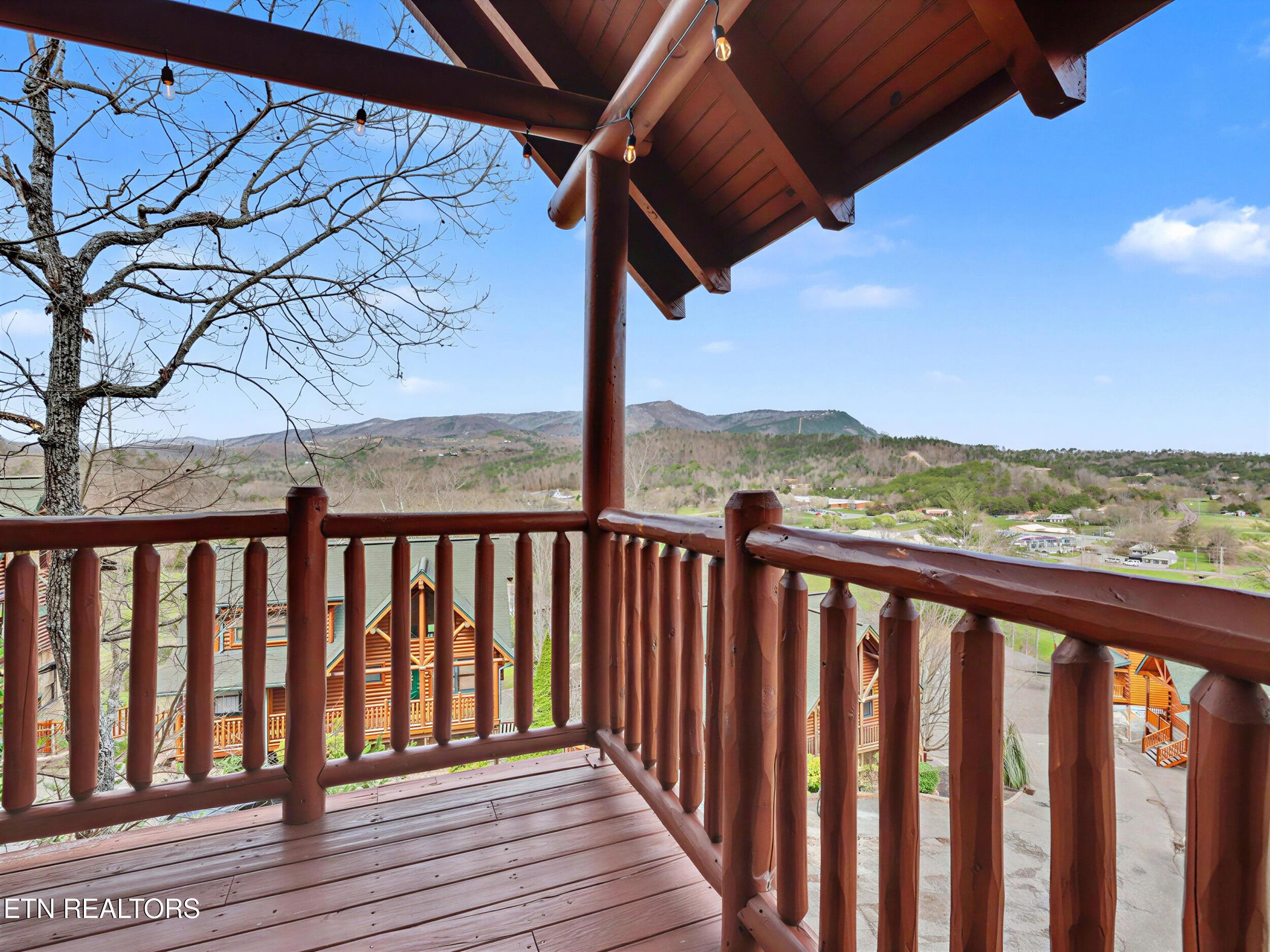 1723 Summit View Way Sevierville, TN 37862 - Photo 47 of 58 54_12