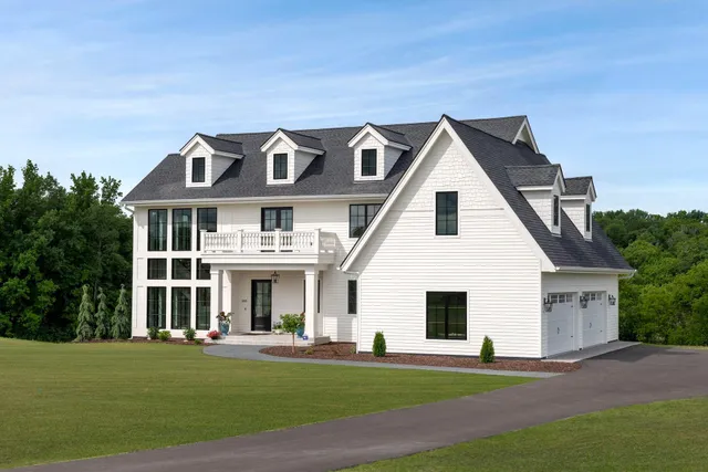 $2,800,000 | 6695 McKown Court, Independence, MN 55359