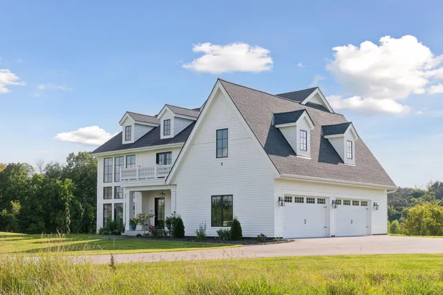 $2,800,000 | 6695 McKown Court, Independence, MN 55359