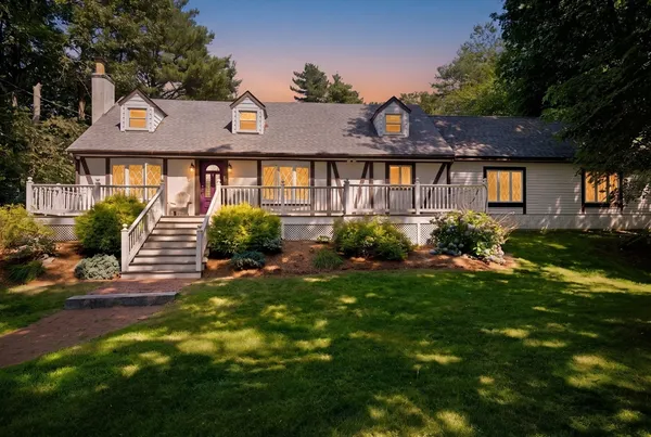 $920,000 | 341 Locust Street, Danvers, MA 01923