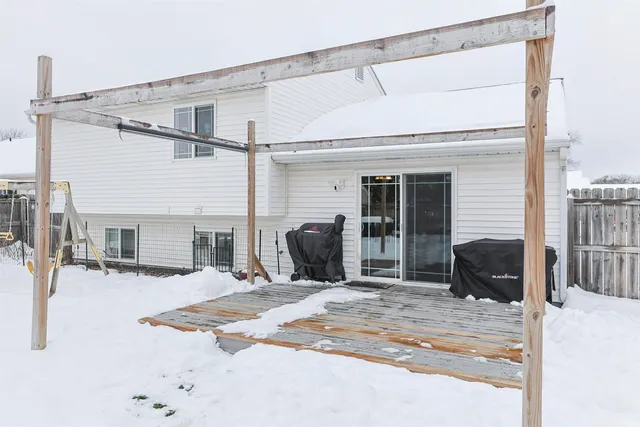 $259,900 | 813 Lovechio Drive, Mishawaka, IN 46544