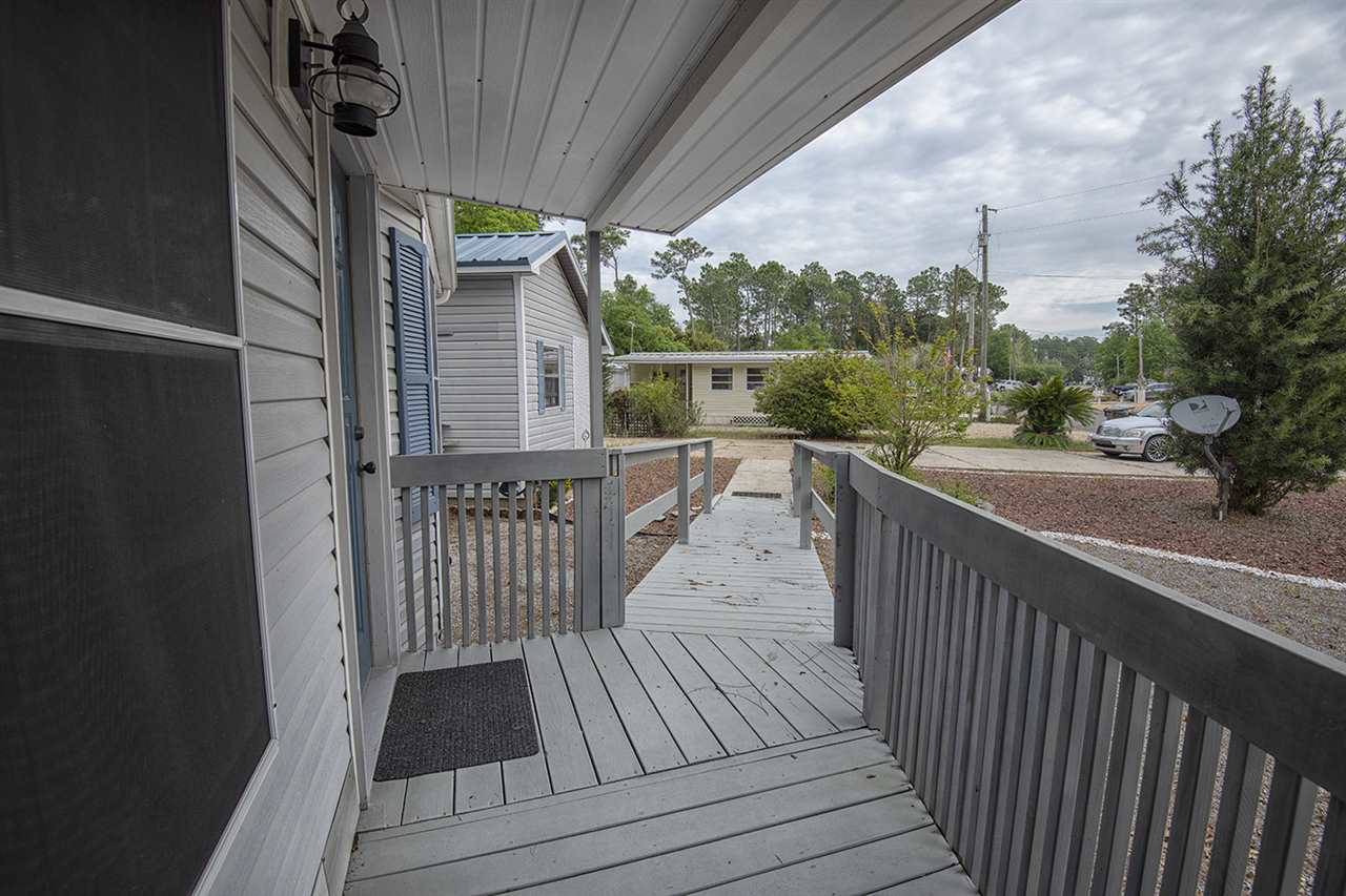 162 Defuniak Loop Lillian, AL 36549 - Photo 13 of 46