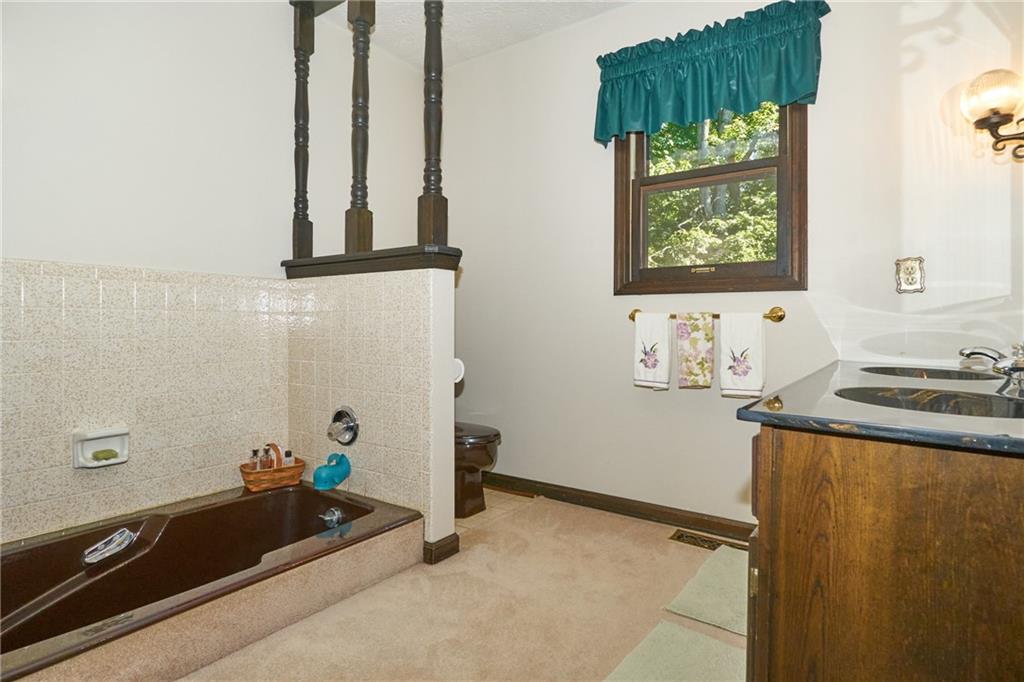 1217 Ridgeview Court Avon, IN 46123 - Photo 22 of 32