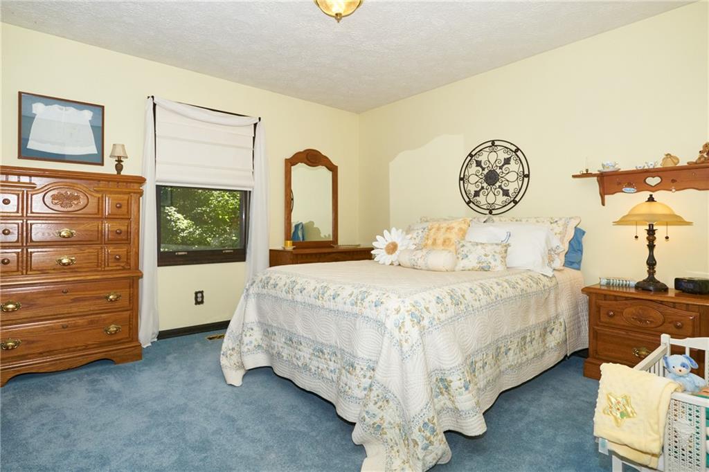 1217 Ridgeview Court Avon, IN 46123 - Photo 25 of 32