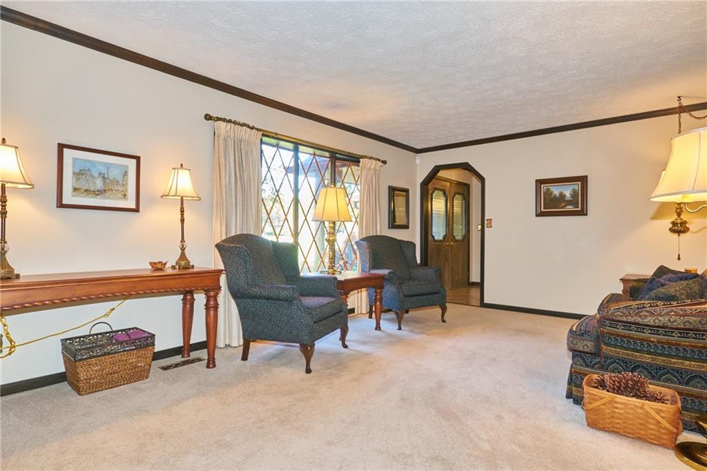 1217 Ridgeview Court Avon, IN 46123 - Photo 5 of 32
