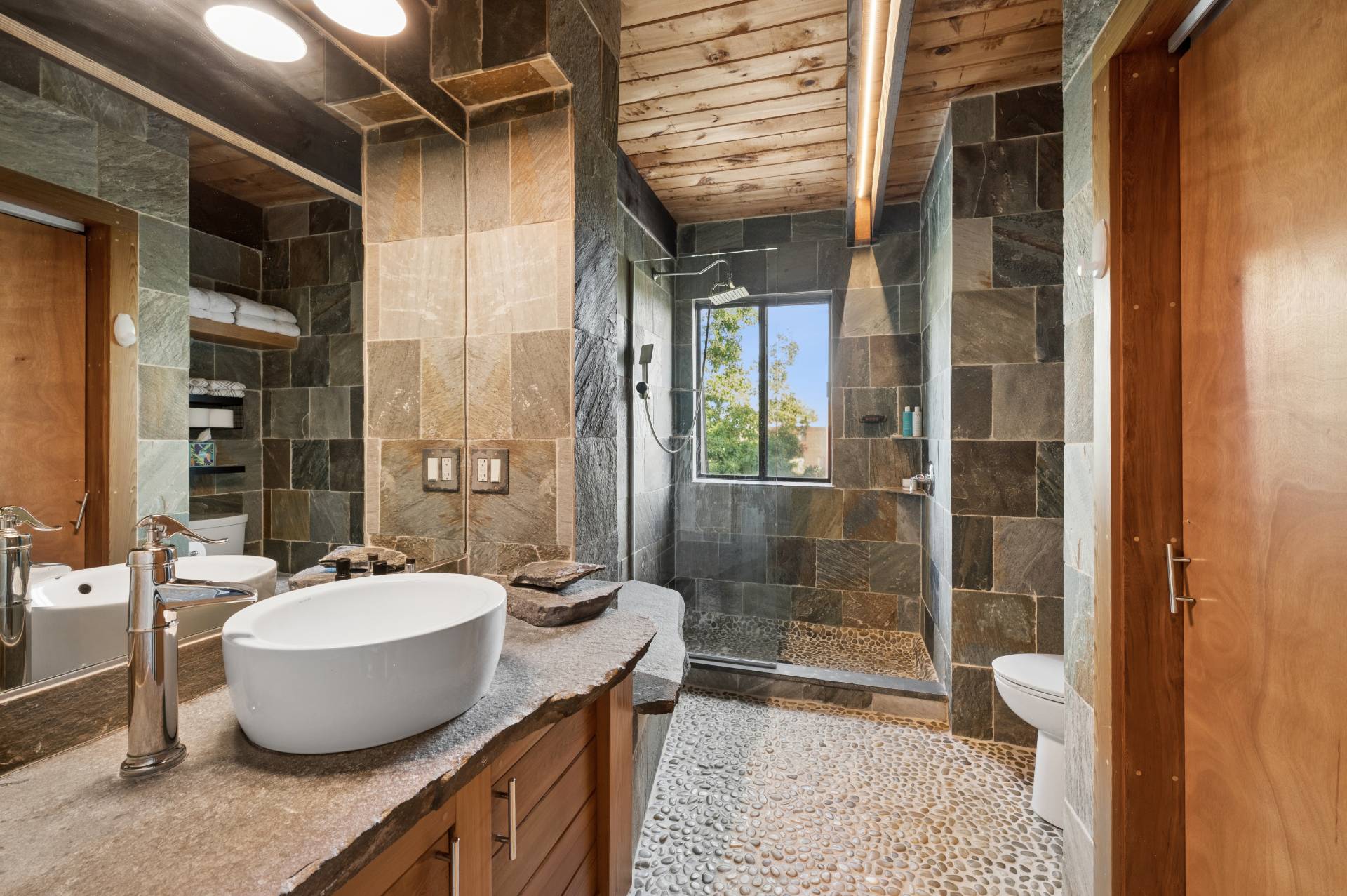 5 Highland Road Hampton Bays, NY 11946 - Photo 24 of 28 Gallery Image 24