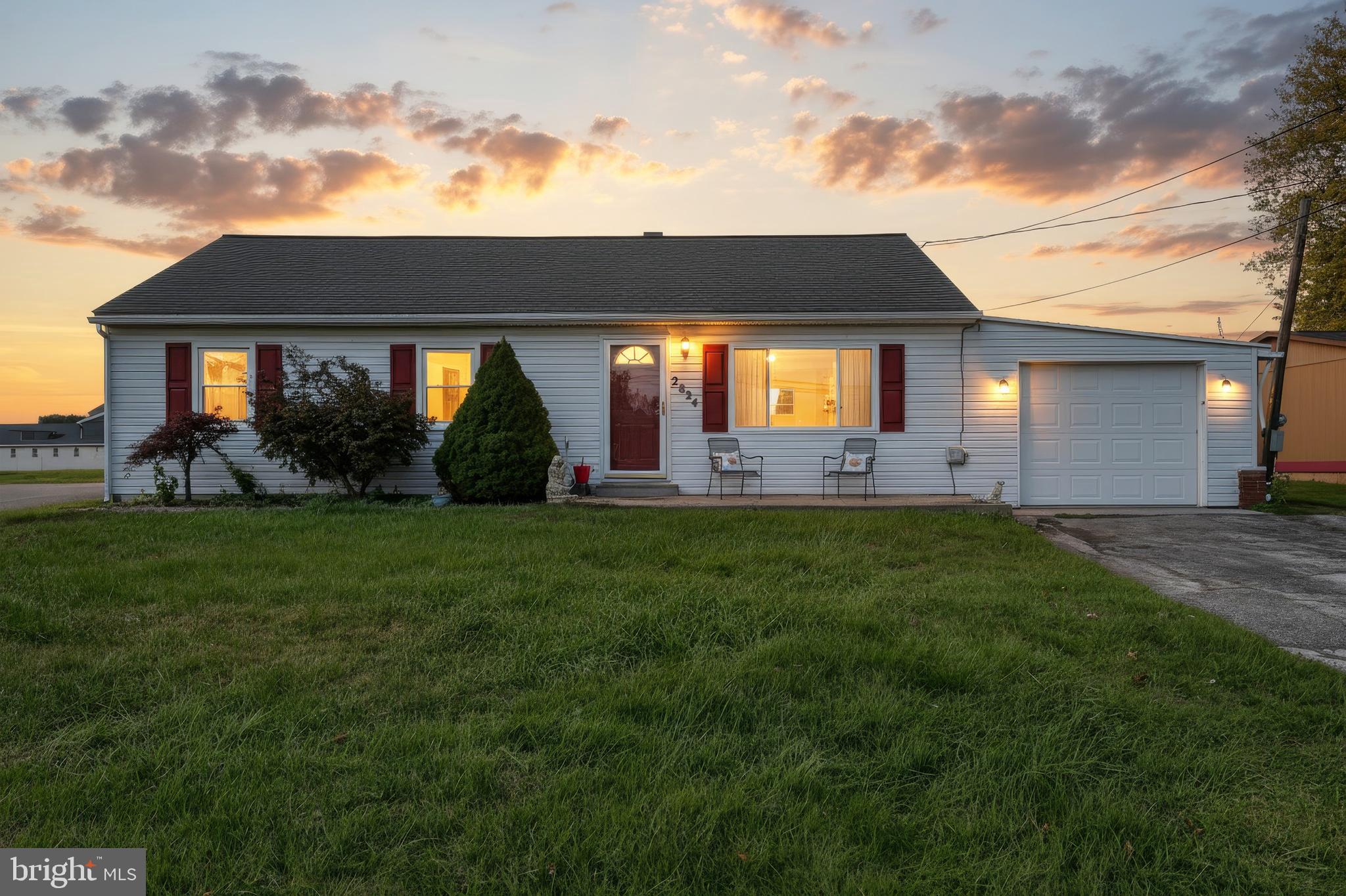 2824 Oakland Road Dover, PA 17315 - Photo 1 of 29 Gallery Image 1