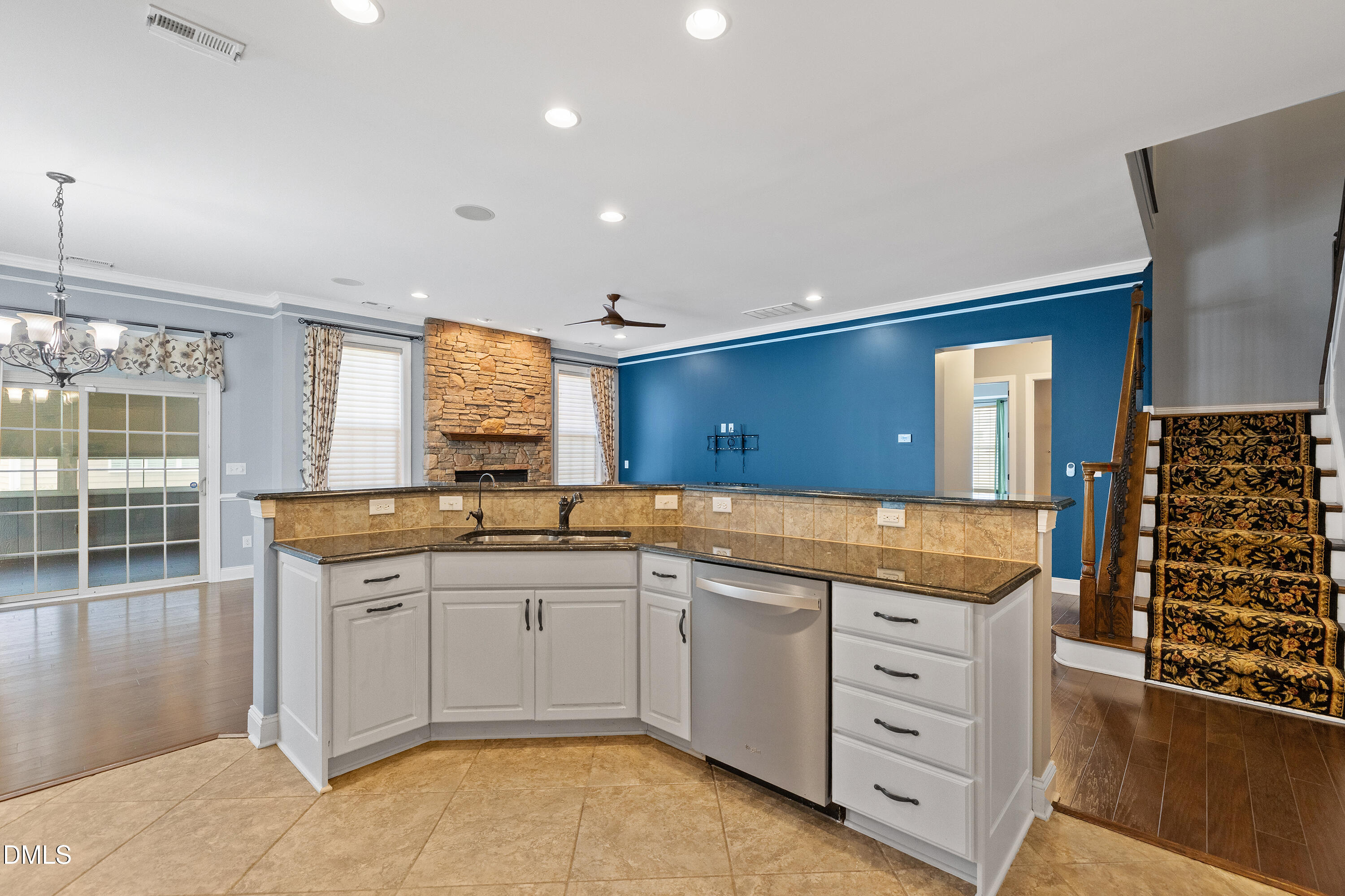 9844 Derbton Court Raleigh, NC 27617 - Photo 17 of 63 15-9844 Derbton Ct_7302