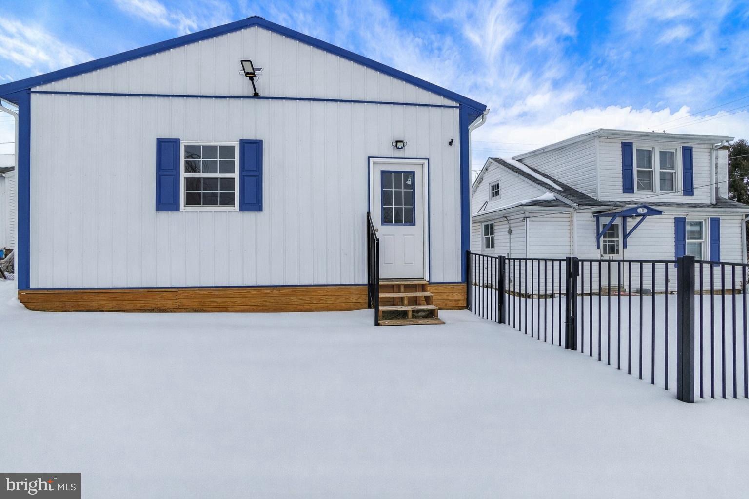 147 Maple Street Manchester, PA 17345 - Photo 7 of 52