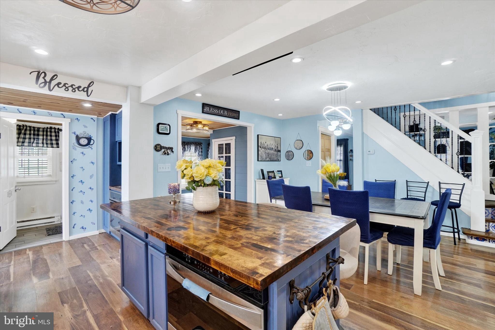 147 Maple Street Manchester, PA 17345 - Photo 8 of 52